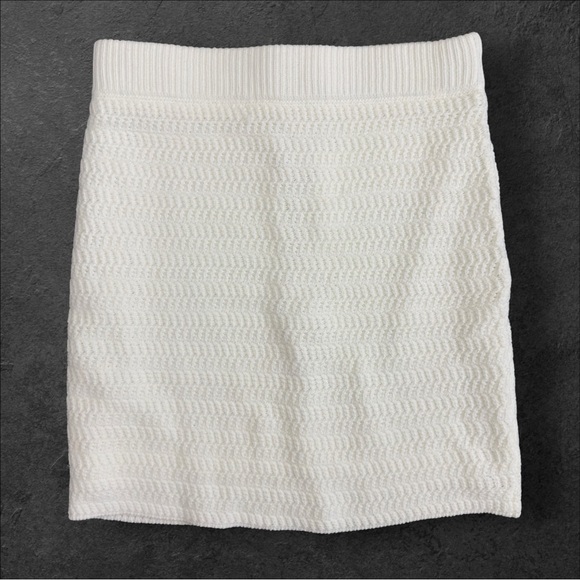 House of Harlow 1960 Dresses & Skirts - House Of Harlow 1960 Sweater‎ Knit Mini Skirt Size XS Ivory White NWT
